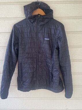 Patagonia Nano Puff Hoody Black women’s medium